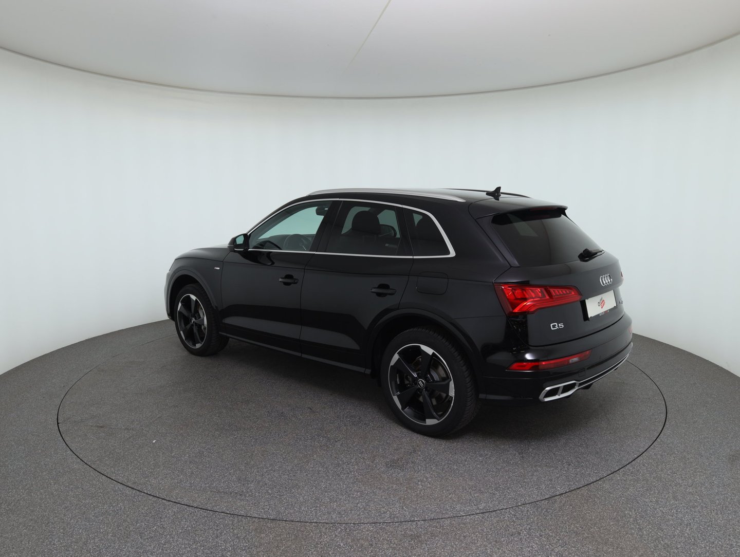 Audi Q5 55 TFSI e quattro Sport | Bild 7 von 23