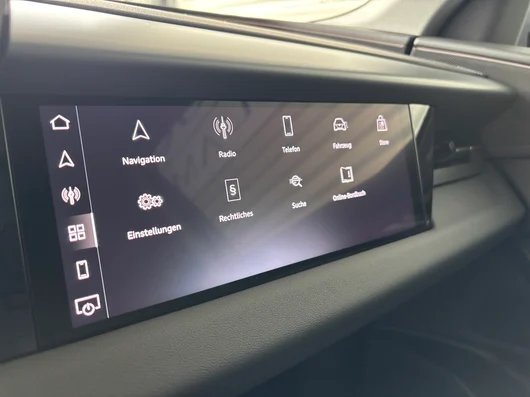 Bild eines Audi Q6 Sportback e-tron quattro