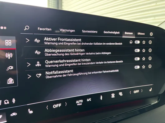 Bild eines Audi Q6 Sportback e-tron quattro