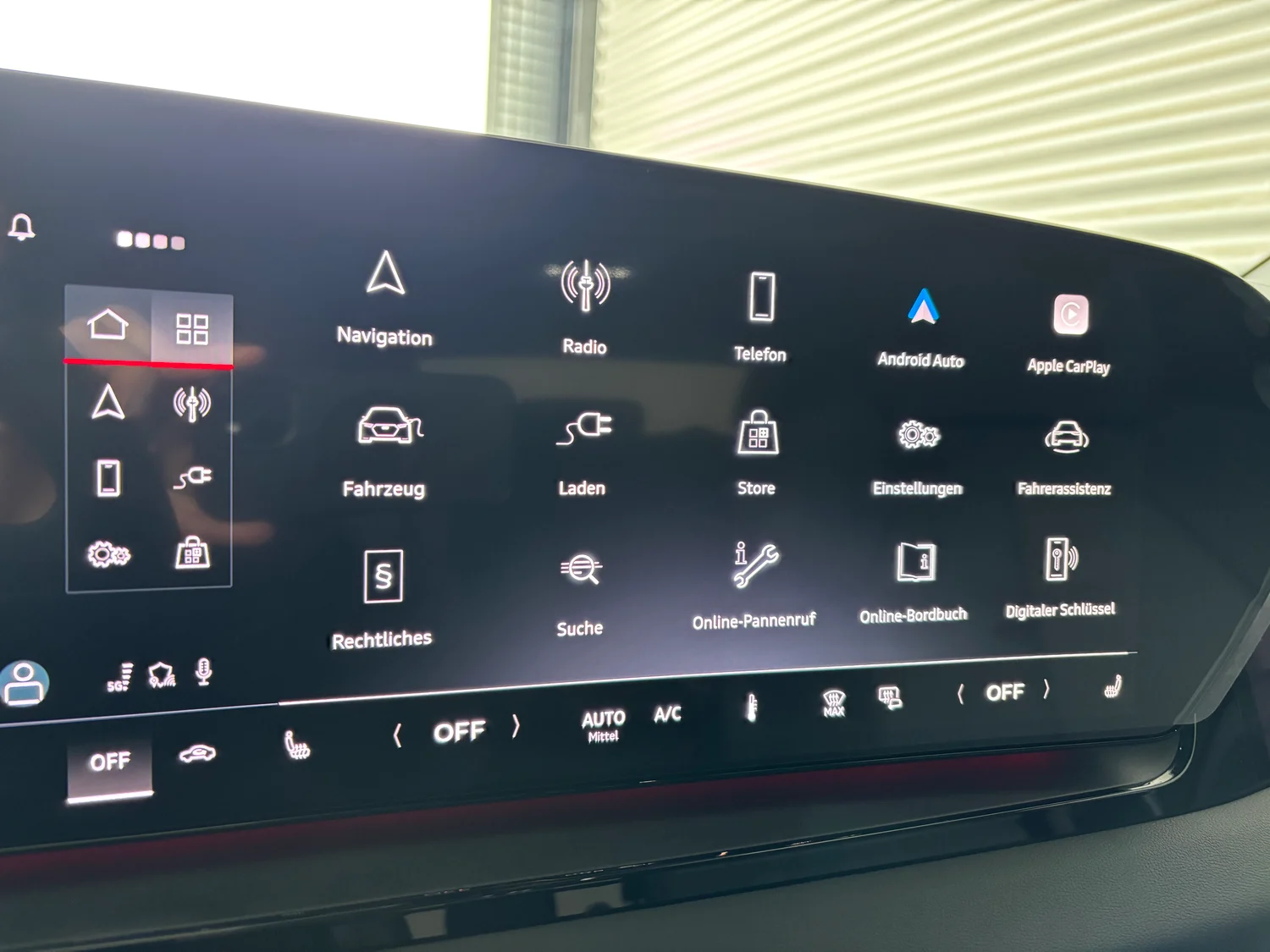 Bild eines Audi Q6 Sportback e-tron quattro