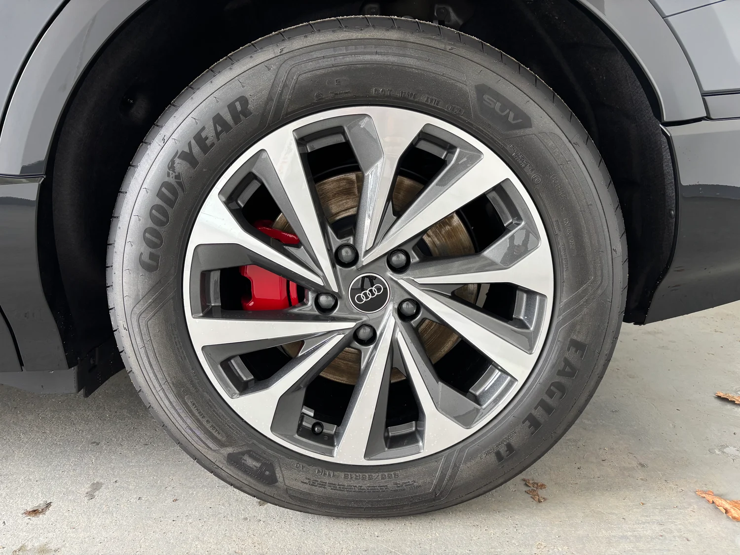 Bild eines Audi Q6 Sportback e-tron quattro