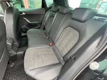 SEAT Arona FR 1.5 TSI ACT DSG in Nacht-Schwarz Metallic