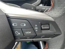 SEAT Arona FR 1.5 TSI ACT DSG in Nacht-Schwarz Metallic