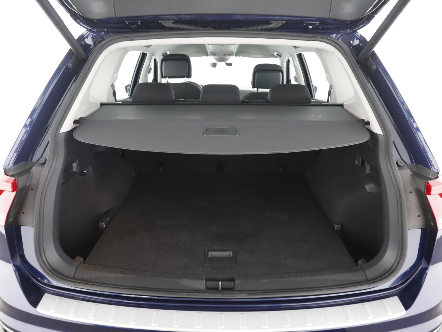 VW Tiguan Alls. HL TDI 4MOTION DSG | Bild 20 von 24