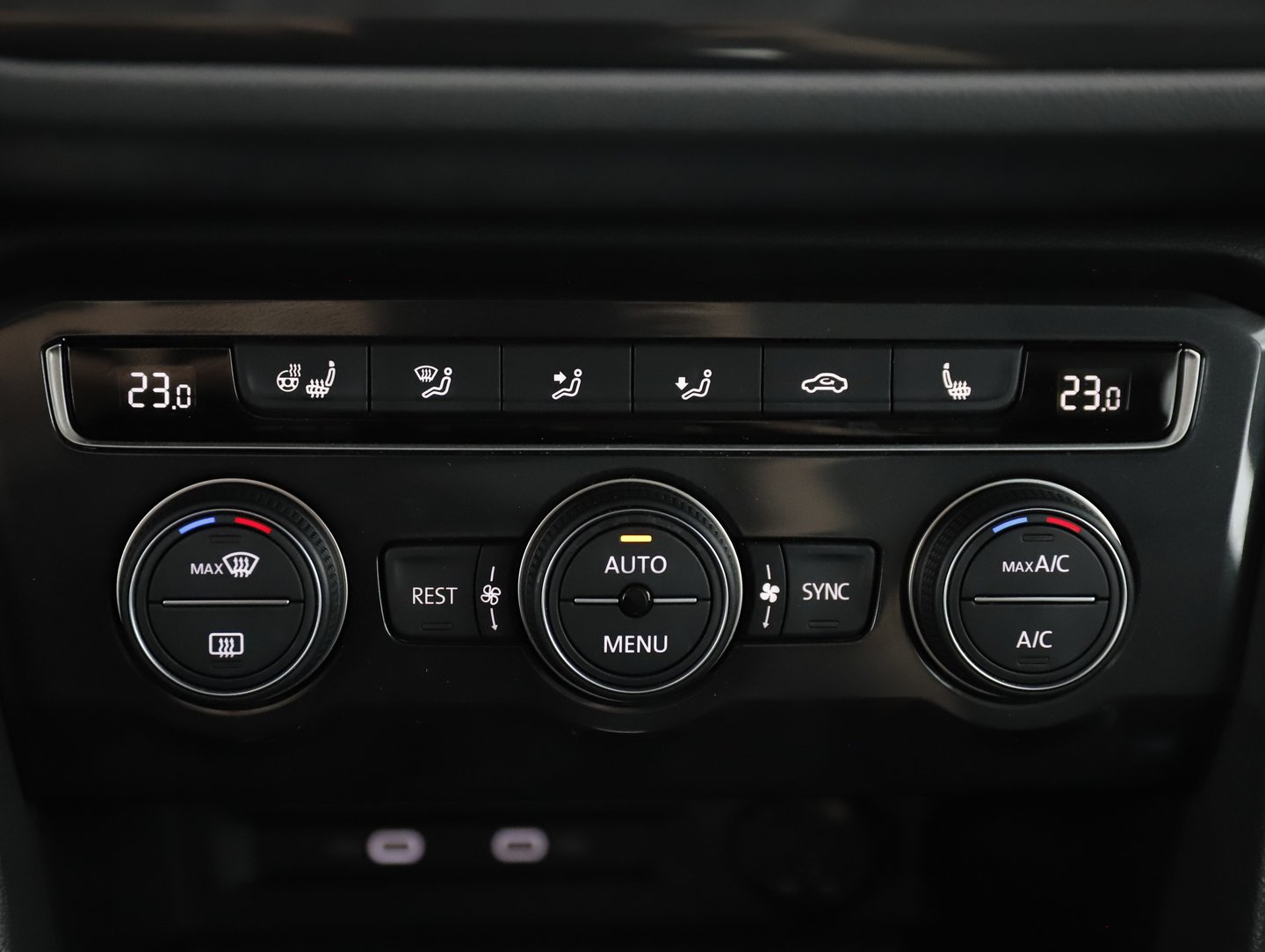 VW Tiguan Alls. HL TDI 4MOTION DSG | Bild 14 von 24