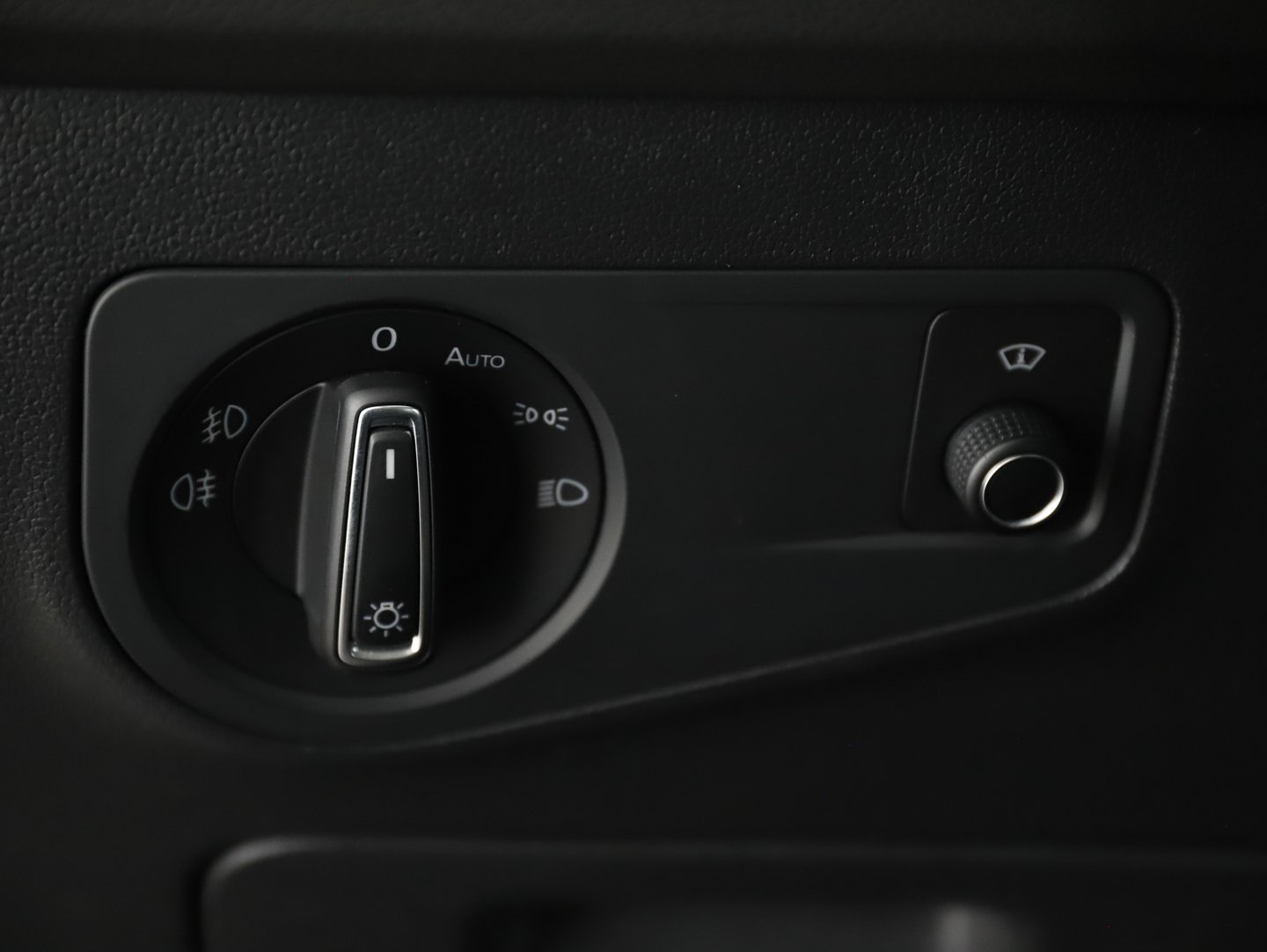 VW Tiguan Alls. HL TDI 4MOTION DSG | Bild 17 von 24