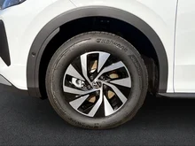 VW T-Roc Life eTSI DSG in Pure White