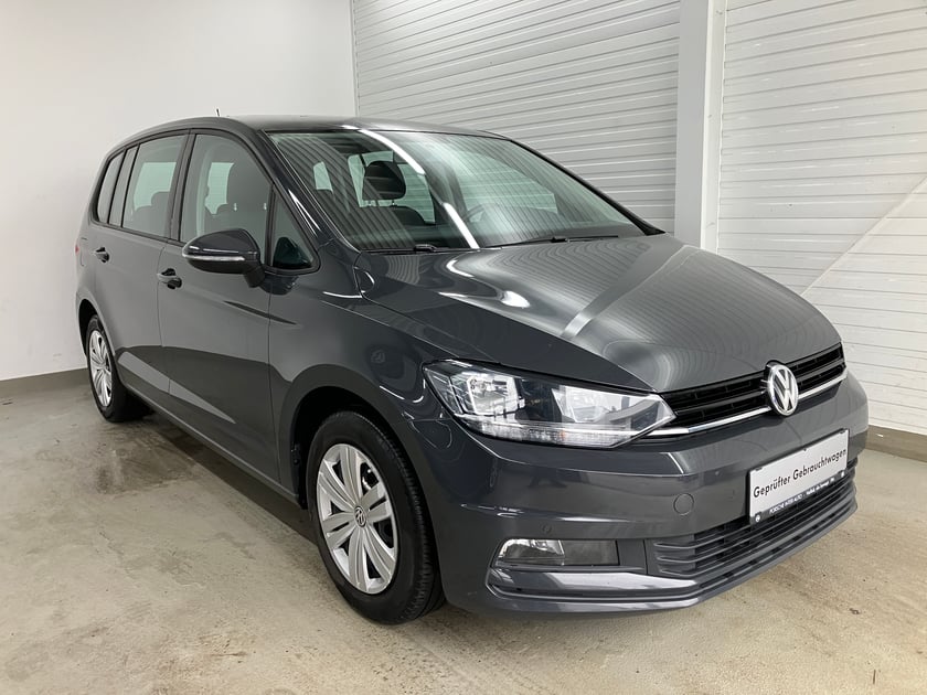 VW Touran TDI SCR 5-Sitzer