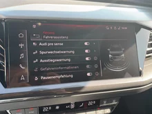 Audi Q4 e-tron 50 e-tron quattro in Mythosschwarz metallic