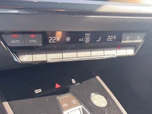 Audi Q4 e-tron 50 e-tron quattro in Mythosschwarz metallic