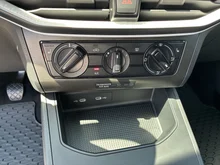 SEAT Arona Reference Edition 1.0 TSI in Magnet-Grau Metallic