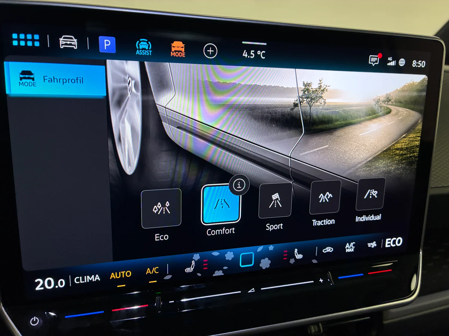 Bild eines VW ID. Buzz Cargo Pro 4MOTION 250 kW