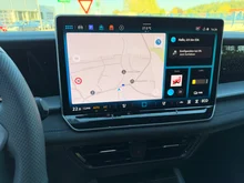 VW Tayron Sport eHybrid DSG 150kW in Grenadillschwarz Metallic