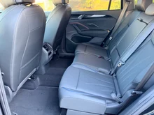 VW Tayron Sport eHybrid DSG 150kW in Grenadillschwarz Metallic