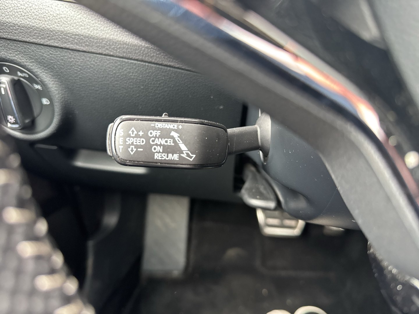 Škoda SUPERB Combi iV SPORTLINE DSG | Bild 14 von 24
