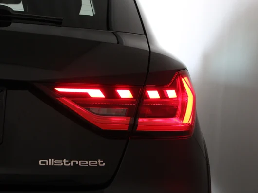 Bild eines A1 allstreet 30 TFSI intense