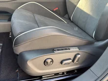 VW ID.7 Tourer Pro 210 kW Business - 77 kWh in Gletscherweiß Metallic
