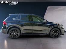 VW Tiguan R-Line TDI 4MOTION DSG in Deep Black Perlef.
