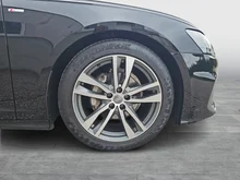 Audi A6 Avant 40 TDI quattro Sport in brillantschwarz
