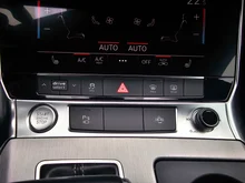 Audi A6 Avant 40 TDI quattro Sport in brillantschwarz