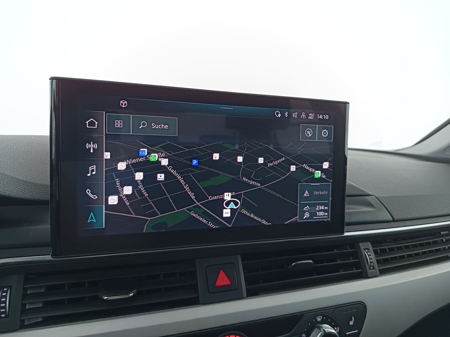 Audi A4 Limousine 30 TDI | Bild 23 von 34