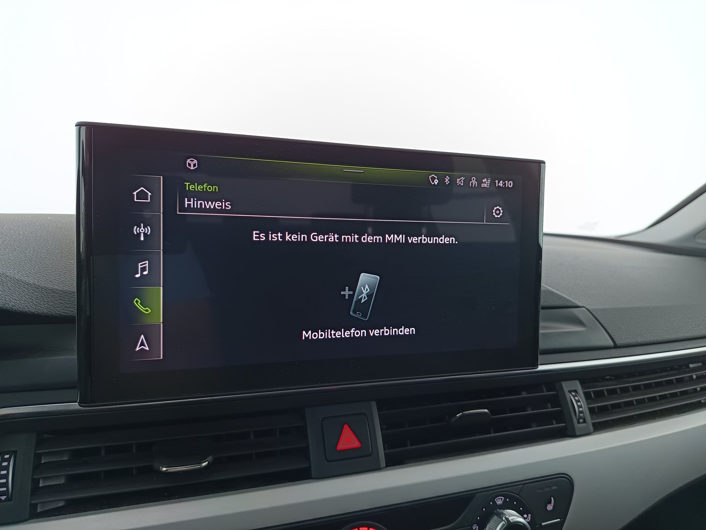 Audi A4 Limousine 30 TDI | Bild 22 von 34