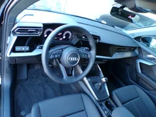 Audi A3 Sportback 30 TFSI in Brillantschwarz