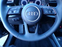 Audi A3 Sportback 30 TFSI in Brillantschwarz