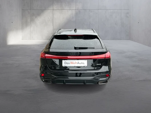 Bild eines Audi A5 Avant e-hybrid quattro 270 kW