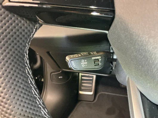 Bild eines Audi A5 Avant e-hybrid quattro 270 kW