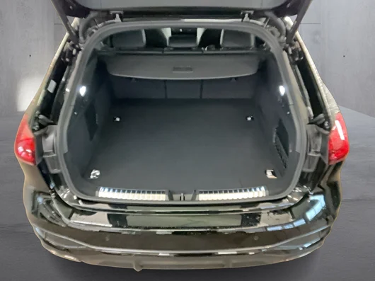 Bild eines Audi A5 Avant e-hybrid quattro 270 kW