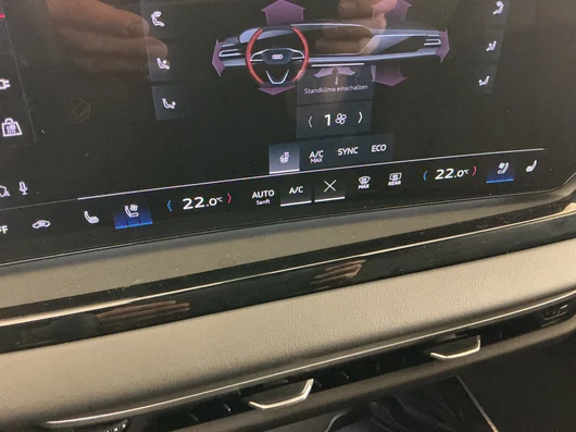 Bild eines Audi A5 Avant e-hybrid quattro 270 kW