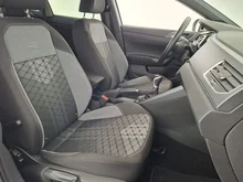 VW Taigo R-Line in ASCOTGRAU