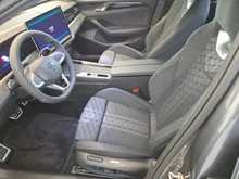 VW Passat Variant Sport eHybrid 150kW in Diabasgrau Metallic