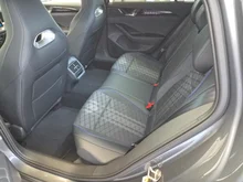 VW Passat Variant Sport eHybrid 150kW in Diabasgrau Metallic