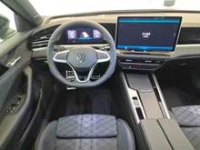 VW Passat Variant Sport eHybrid 150kW in Diabasgrau Metallic