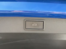 Škoda Karoq Selection TSI in Energy-Blau