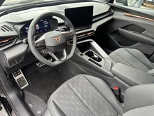 CUPRA Terramar e-HYBRID 204 PS DSG in Nacht-Schwarz Metallic