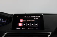 Peugeot 5008 1,5 BlueHDI 130 S&S 6-Gang GT Line in Platinium Grau Metallic