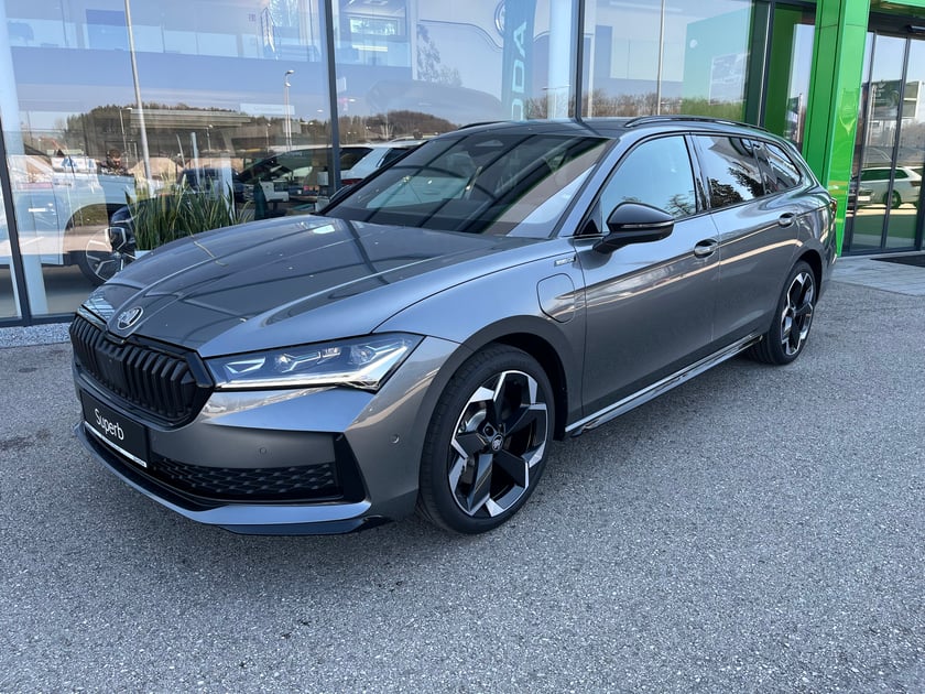 Škoda Superb Combi Sportline iV TSI DSG