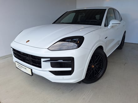 Porsche Cayenne E-Hybrid Black Edition