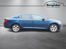 Škoda Superb Style TDI DSG in Lava-Blau Metallic