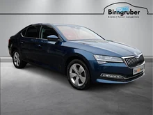 Škoda Superb Style TDI DSG in Lava-Blau Metallic
