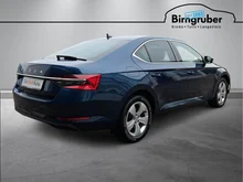 Škoda Superb Style TDI DSG in Lava-Blau Metallic