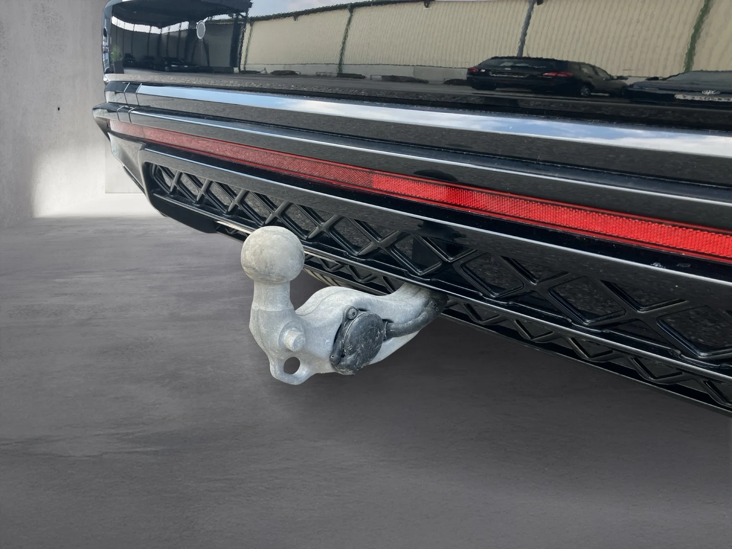 Bild eines VW Touareg R eHybrid TSI 4MOTION