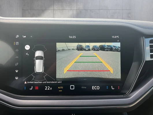 Bild eines VW Touareg R eHybrid TSI 4MOTION