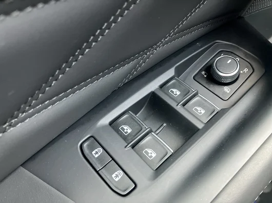 Bild eines VW Touareg R eHybrid TSI 4MOTION