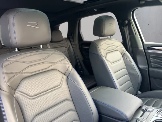 Bild eines VW Touareg R eHybrid TSI 4MOTION