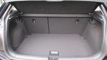 VW Polo in Deep Black Perleffekt