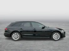 Audi A4 Avant 40 TFSI quattro advanced in Mythosschwarz Metallic